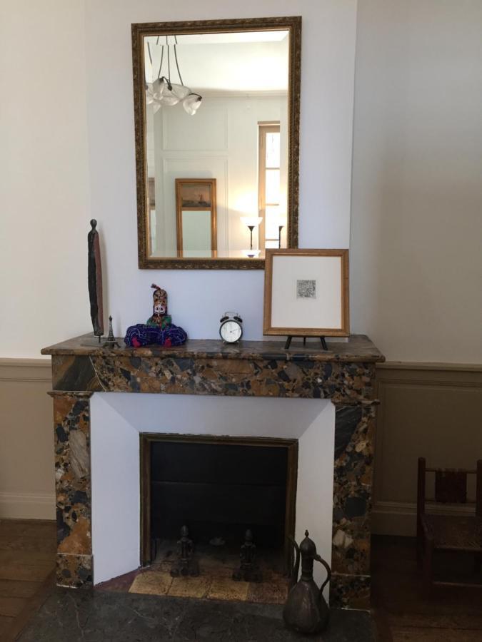 Beautifully Renovated Rooms On Place New York Angoulême Extérieur photo